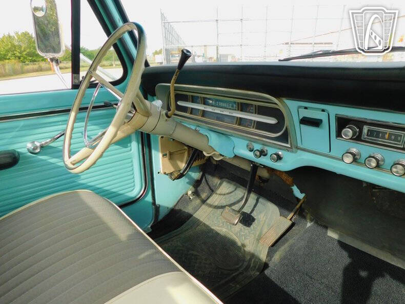 1967 Ford F-250