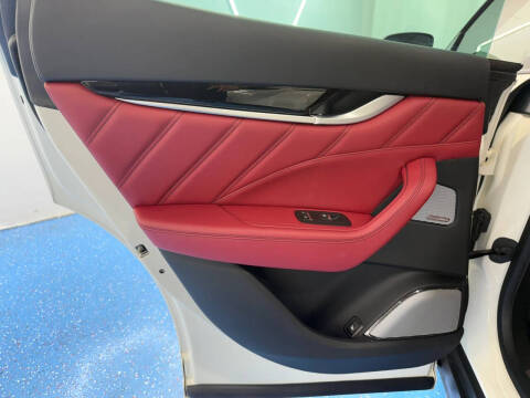 2022 Maserati Levante Modena S