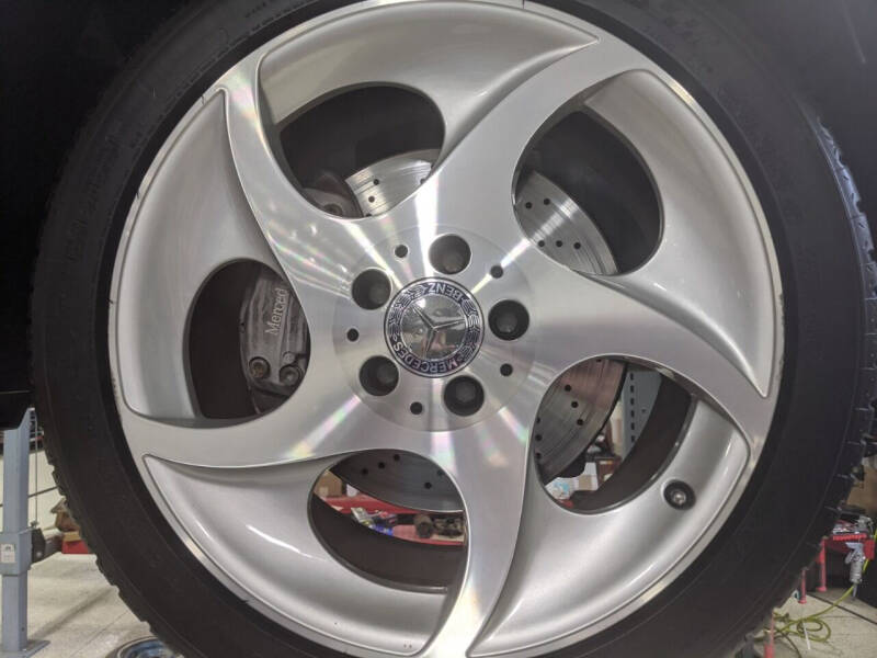 2004 Mercedes-Benz SL-Class SL 500