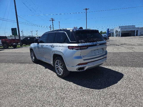 2023 Jeep Grand Cherokee Summit
