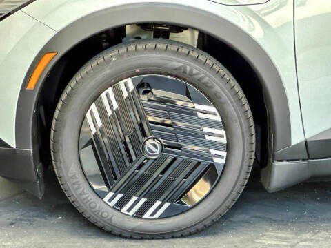 2026 Nissan LEAF S+