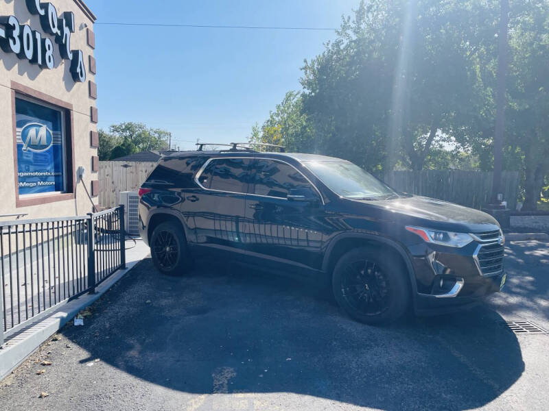 2018 Chevrolet Traverse LT Cloth