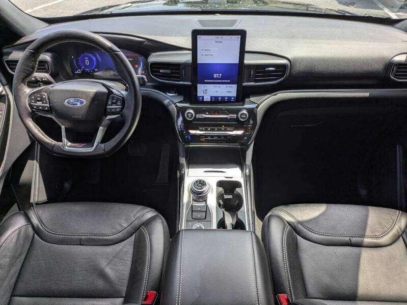 2023 Ford Explorer ST
