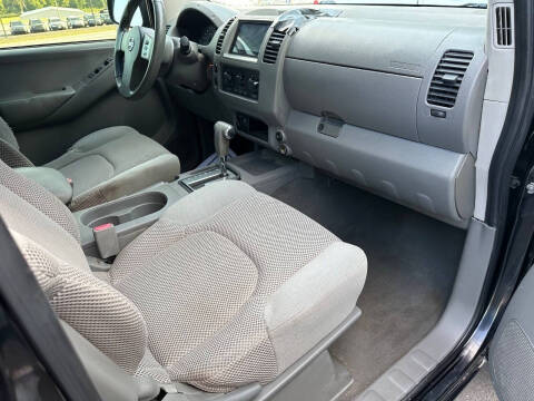 2007 Nissan Frontier LE