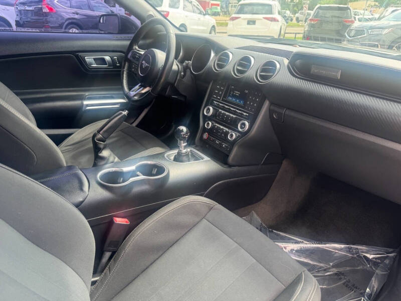 2018 Ford Mustang EcoBoost