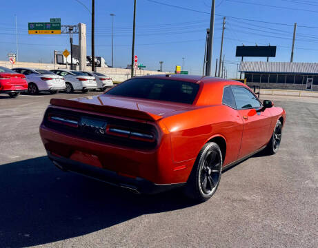2020 Dodge Challenger SXT