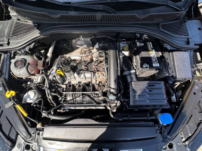 2019 Volkswagen Jetta R-Line