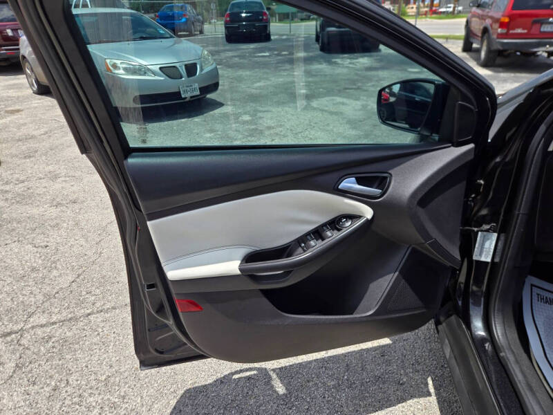 2014 Ford Focus Titanium