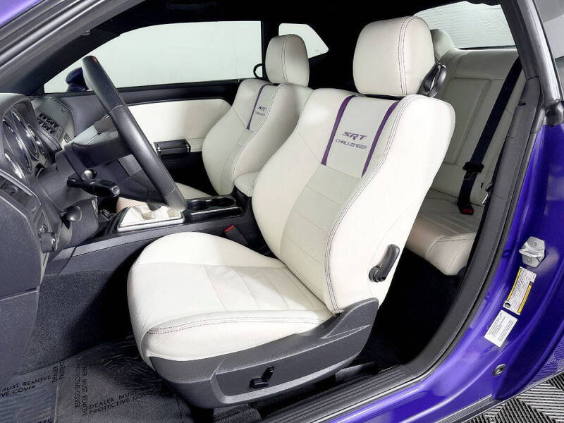 2010 Dodge Challenger SRT8