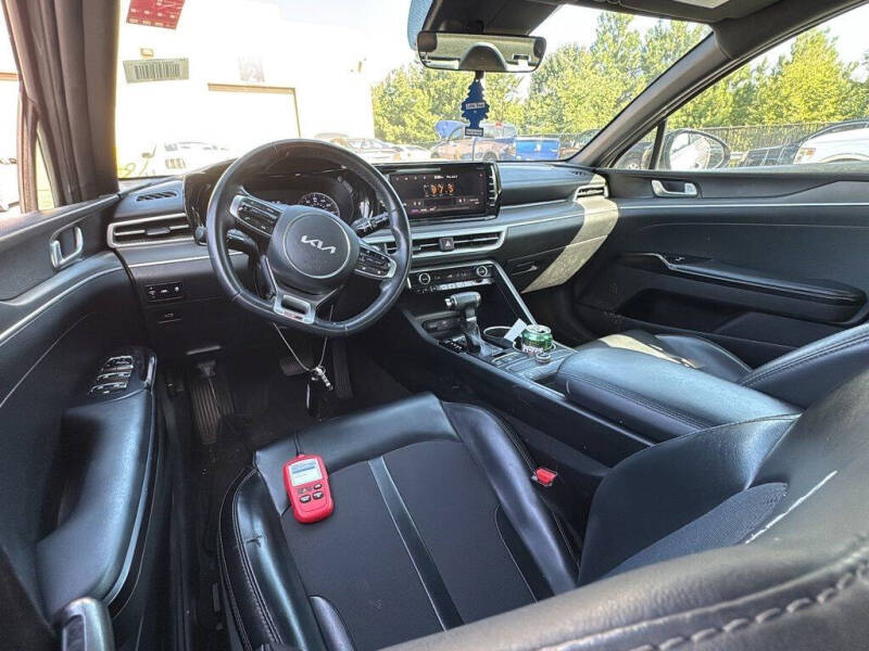 2022 Kia K5