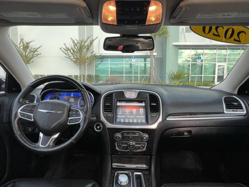 2020 Chrysler 300 Limited