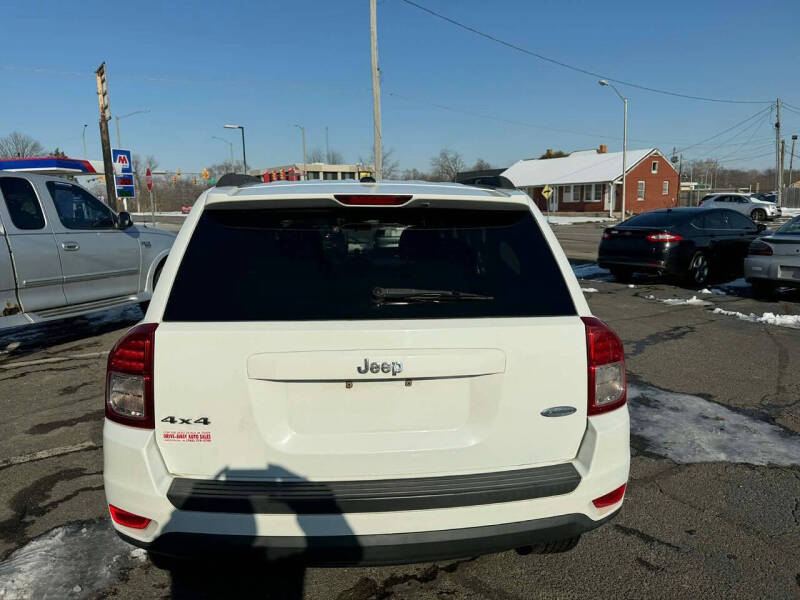 2011 Jeep Compass Sport
