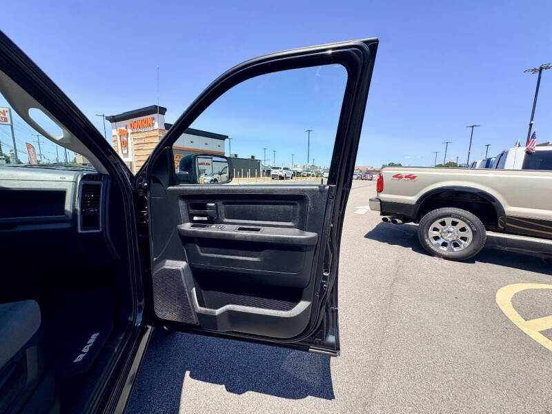 2016 RAM 1500 Express