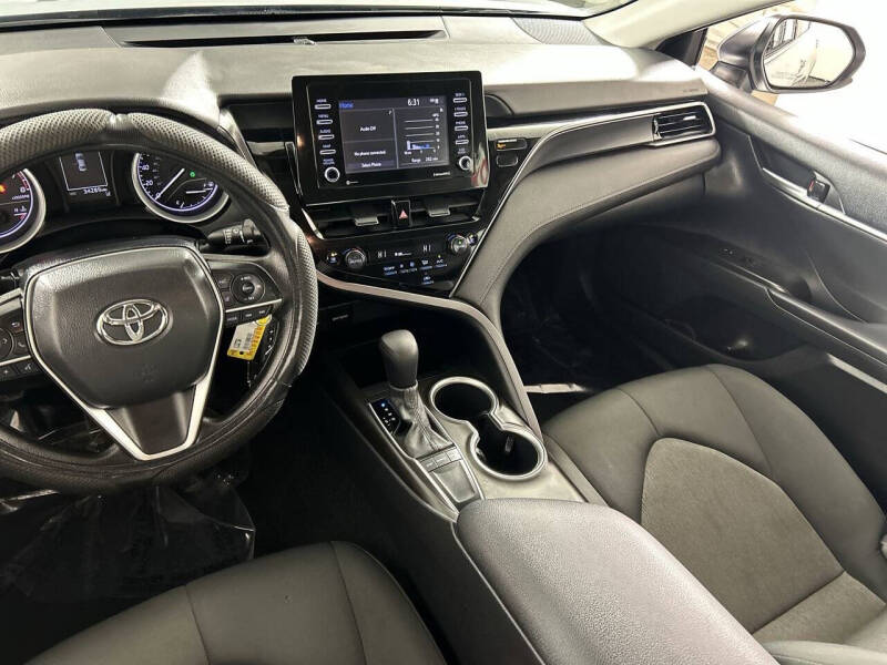 2023 Toyota Camry LE