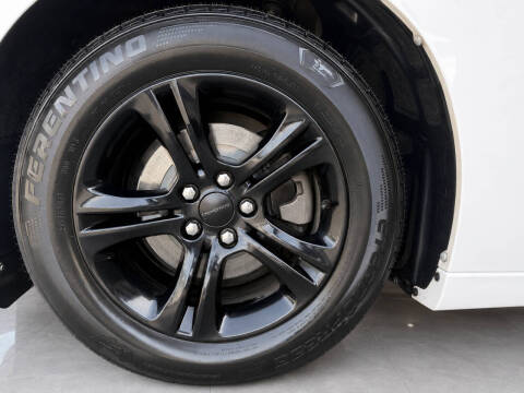 2020 Dodge Charger SXT