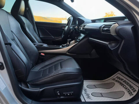 2015 Lexus IS 250