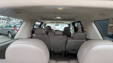 2005 Ford Explorer Eddie Bauer