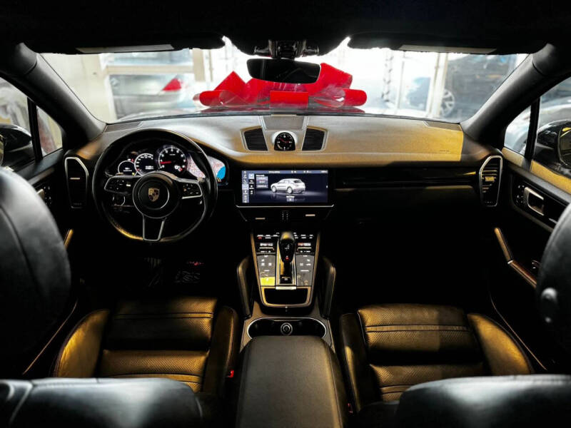 2020 Porsche Cayenne
