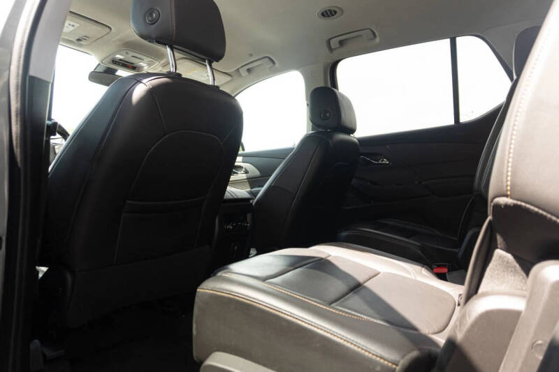 2020 Chevrolet Traverse LT Leather