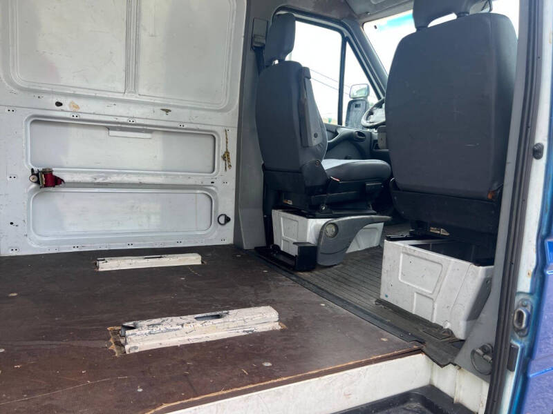 2005 Dodge Sprinter 2500