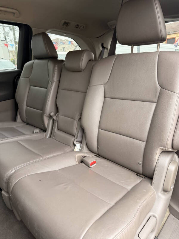 2014 Honda Odyssey EX-L w/DVD
