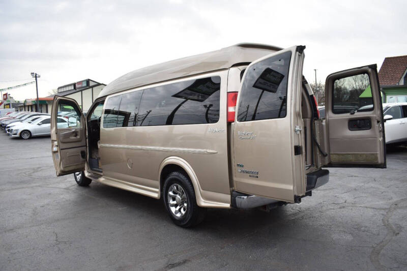 2011 Chevrolet Express 2500
