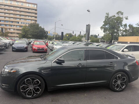 2016 Ford Taurus SHO