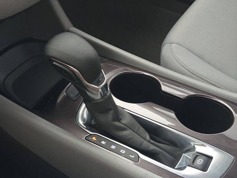 2023 Chevrolet Malibu LS