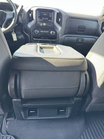 2019 Chevrolet Silverado 1500 Custom