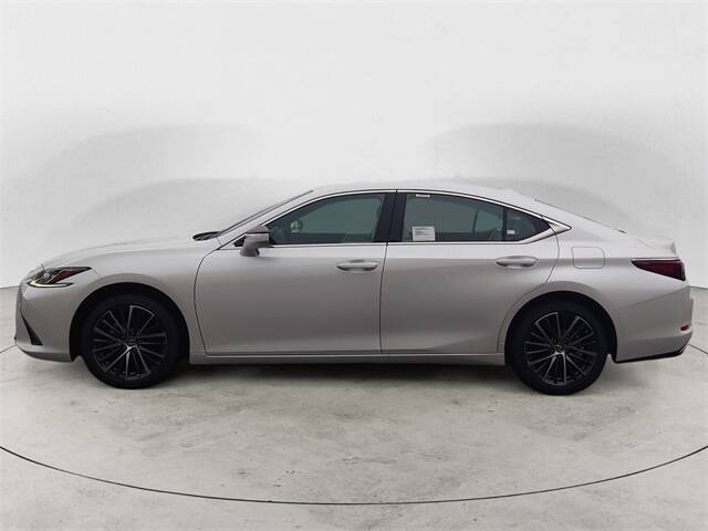2025 Lexus ES 350