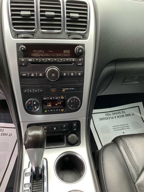 2011 GMC Acadia SLT-1