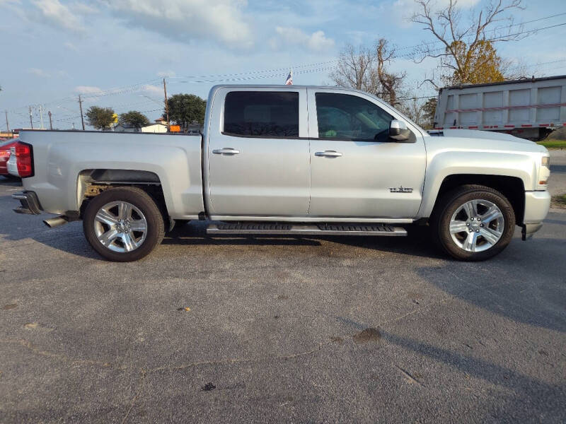2018 Chevrolet Silverado 1500 Custom