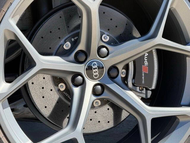 2025 Audi RS Q8 performance 4.0T quattro