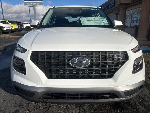 2026 Hyundai Venue SE