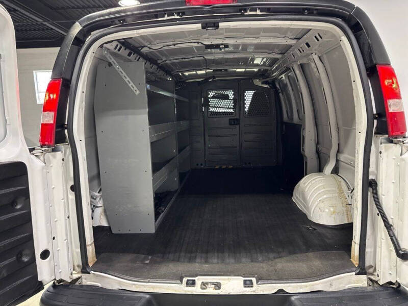 2020 Chevrolet Express 2500