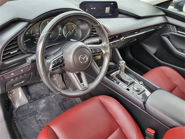 2024 Mazda Mazda3 Sedan 2.5 S Carbon Edition