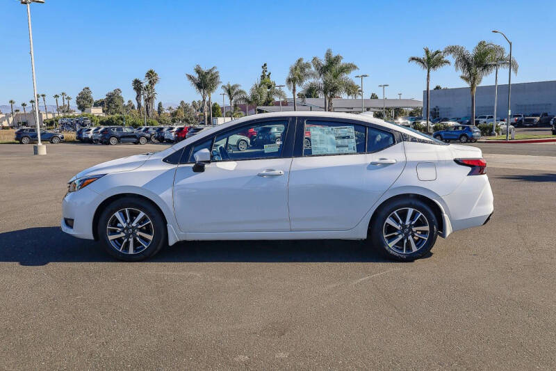 2025 Nissan Versa SV