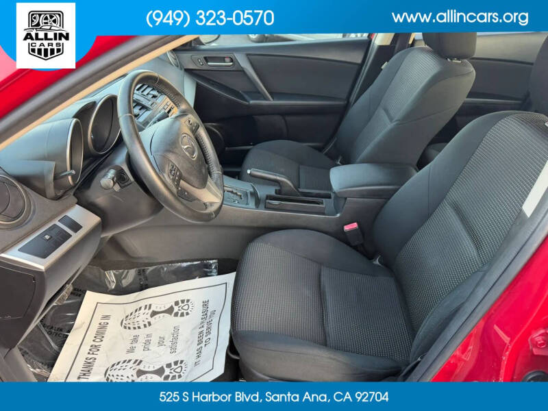 2013 Mazda MAZDA3 i Touring