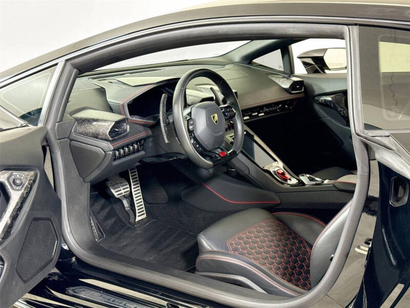 2021 Lamborghini Huracan EVO