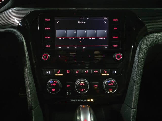 2020 Volkswagen Passat R-Line