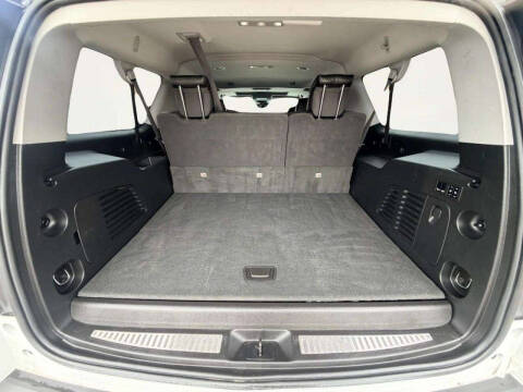 2020 Chevrolet Suburban LT