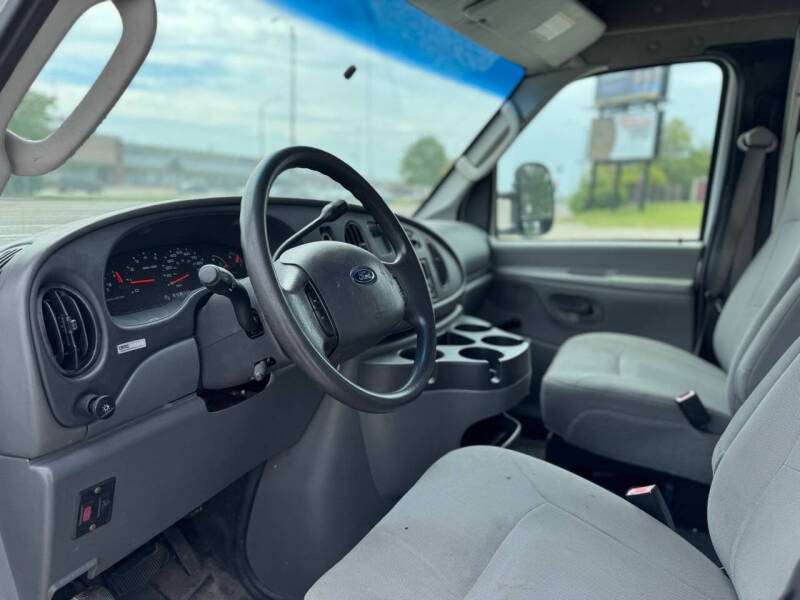 2008 Ford E-Series E-350 SD