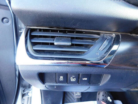 2016 Toyota Avalon XLE