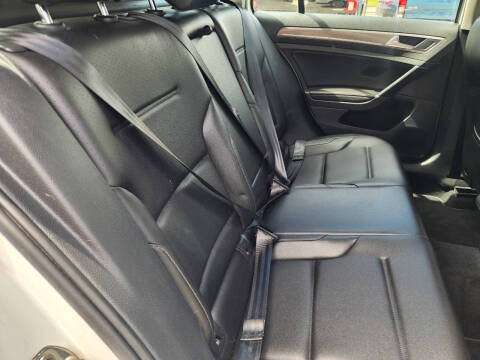 2017 Volkswagen Golf Alltrack TSI S 4Motion