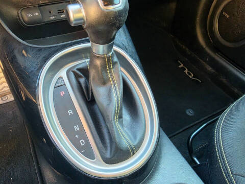 2014 Kia Soul +