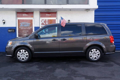 2020 Dodge Grand Caravan SE
