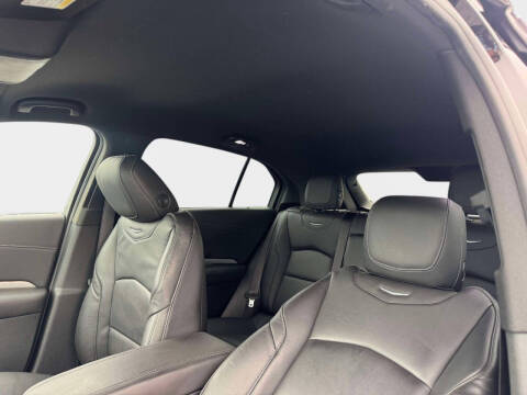 2022 Cadillac XT4 Premium Luxury