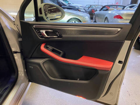 2021 Porsche Macan GTS