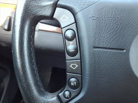 2005 BMW 3 Series 325i