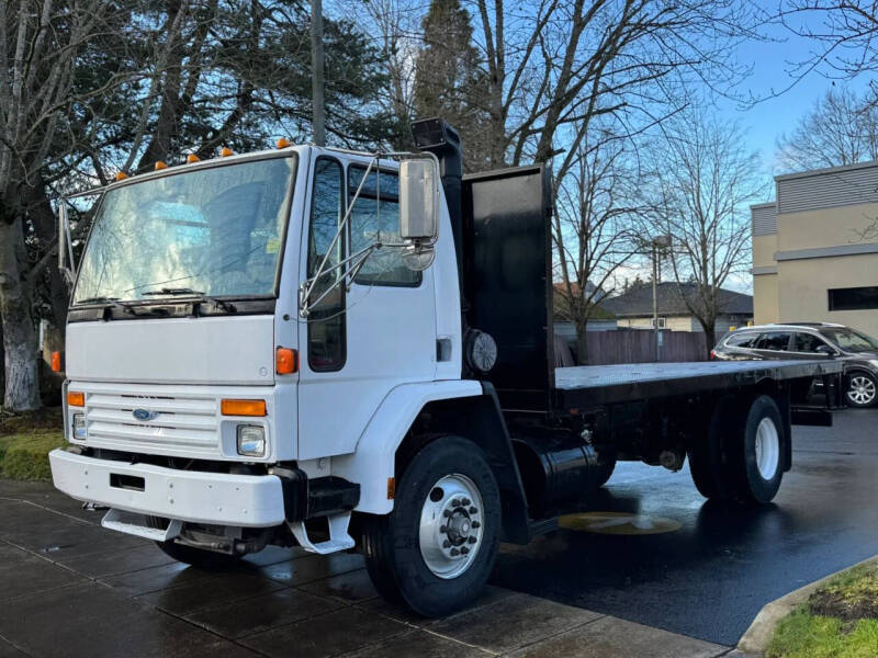 1993 Ford CF8000